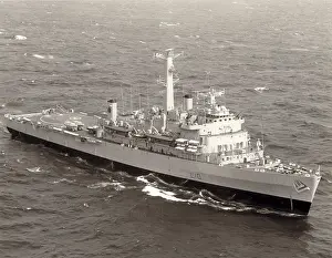 Fearless: HMS Fearless (L10)