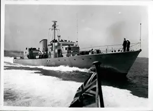 Gosport: HMS Grey Goose in demonstration off the Isle of Wight