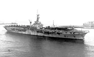 HMS Hermes R12