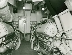 Minesweepers: HMS Highburton, engine room