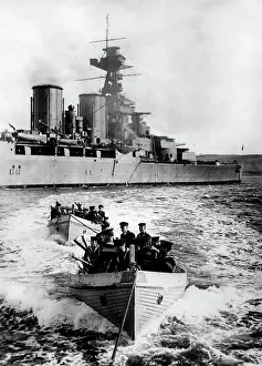 Manoeuvre: HMS Hood, 1933