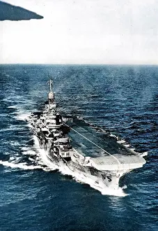Foredeck: HMS Indomitable at sea, Second World War, 1945