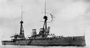 Invincible: Hms Invincible