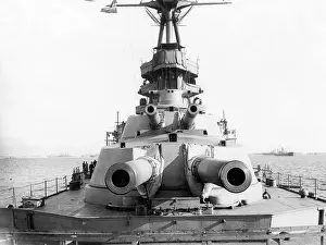Dreadnought: HMS Queen Elizabeth, British battleship