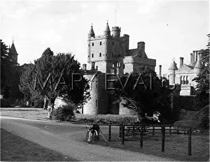 Lockerbie: HODDOM CASTLE
