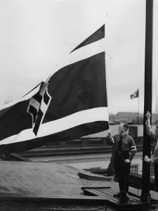Universities: Hoisting of the flag of the NSDStB at the Berlin University