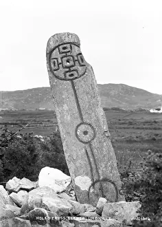 Holed: Holed Cross, Glencolumbkille