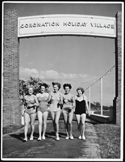 Beauties: HOLIDAY CAMP
