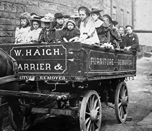 Holmfirth: Holmfirth Sunday School Outing early 1900s
