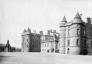 Holyrood: Holyrood Palace, Edinburgh