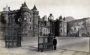 Holyrood: Holyrood Palace, Edinburgh, Scotland
