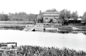 Holywell: Holywell, the Ferry 1914