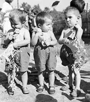 Rightist: Home for Greek children