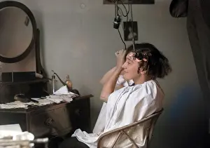 Thecolourisedpic: HOME PERM 1920S