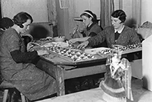 Sweets: Home work in Nuremberg, 1937