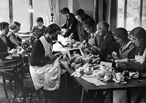 Grandmother: Home work in Sonneberg, 1935