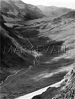 Buttermere: HONISTER PASS