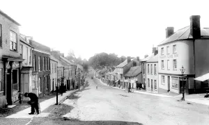 Honiton: Honiton, West End 1904