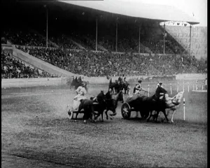 Chariots: Three Horse Chariots Racing Around a Circuit