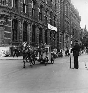 Droshky: Horse-drawn carriage in Amsterdam during the Second Worl