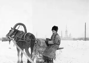 Sankt: Horse-drawn sleigh on the Neva, 1906
