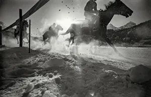 Bring: Horse race, St. Moritz, Switzerland