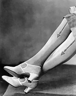 Brocade: Hosiery fashion, 1927
