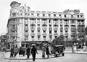 Prestigious: Hotel Athenee Palace in the center of Bucharest