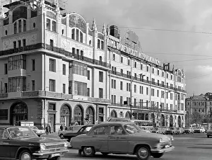 Metropol: Hotel Metropol, 1973