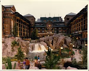 Geyser: Hotels - Resorts - Roller Coaster - Theme Parks