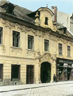 Hauptstrasse: House in baroque style