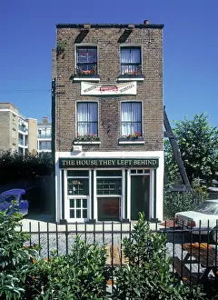 Limehouse: The House they Left Behind Pub