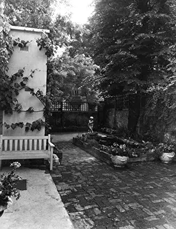 Orme: The House of Molly Bishop - Courtyard Garden