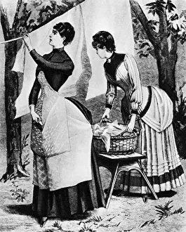 Homemaker: Housewifes hanging laundry on the clothesline