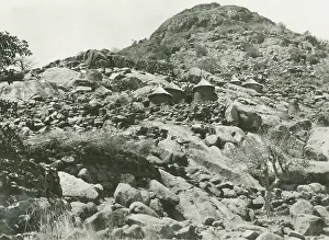 Lodges: Housing of the Nuba at the top of the mountain Talodi