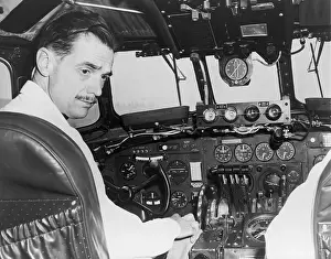 Cockpits: Howard Hughes seated in the cockpit TWA ?