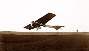Latham: Hubert Latham, early aviator, early 1900s