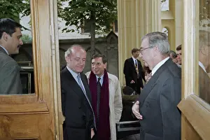 Hubert: Hubert Vedrine visiting Russia