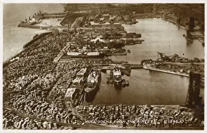 May17: Hull docks from the air