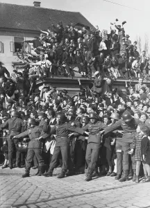 Fuhrer: Human Pyramid 1938