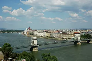 Suspension: HUNGARY. BUDAPEST. View of Chain Bridge over Danube river