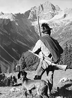 Loden: Hunter, 1933