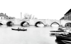 Huntingdon: Huntingdon, the Old Bridge 1898