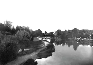Hurley: Hurley, the Lock from the Bridge 1890