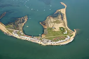 Altered: Hurst Castle, a mid-16th century artillery castle, Hampshire