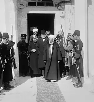 Descendent: Hussein bin Ali, Sharif of Mecca, leads a group