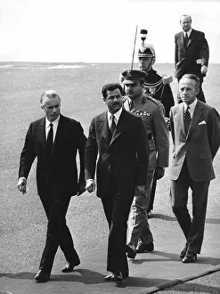 Hussein: Hussein Visits Paris