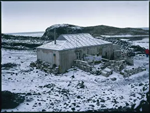 Royds: HUT/SHACKLETON/ANTARCTIC