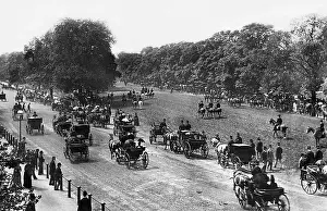 Horsemen: Hyde Park, 1903