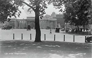 Hinting: Hyde Park Corner